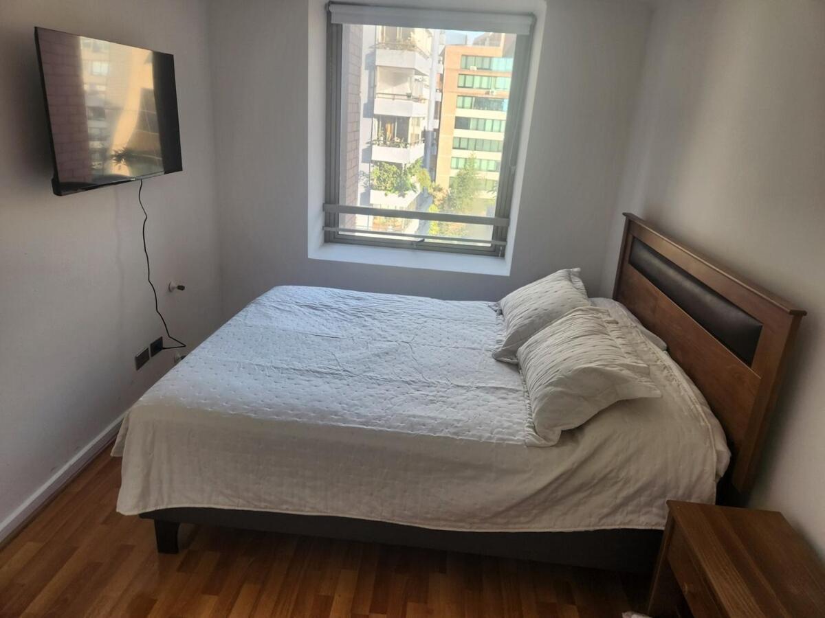 Apartamento Barrio El Golf, Con Parking Santiago